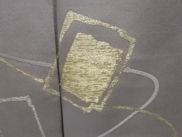  組紐模様刺繍一ツ紋訪問着